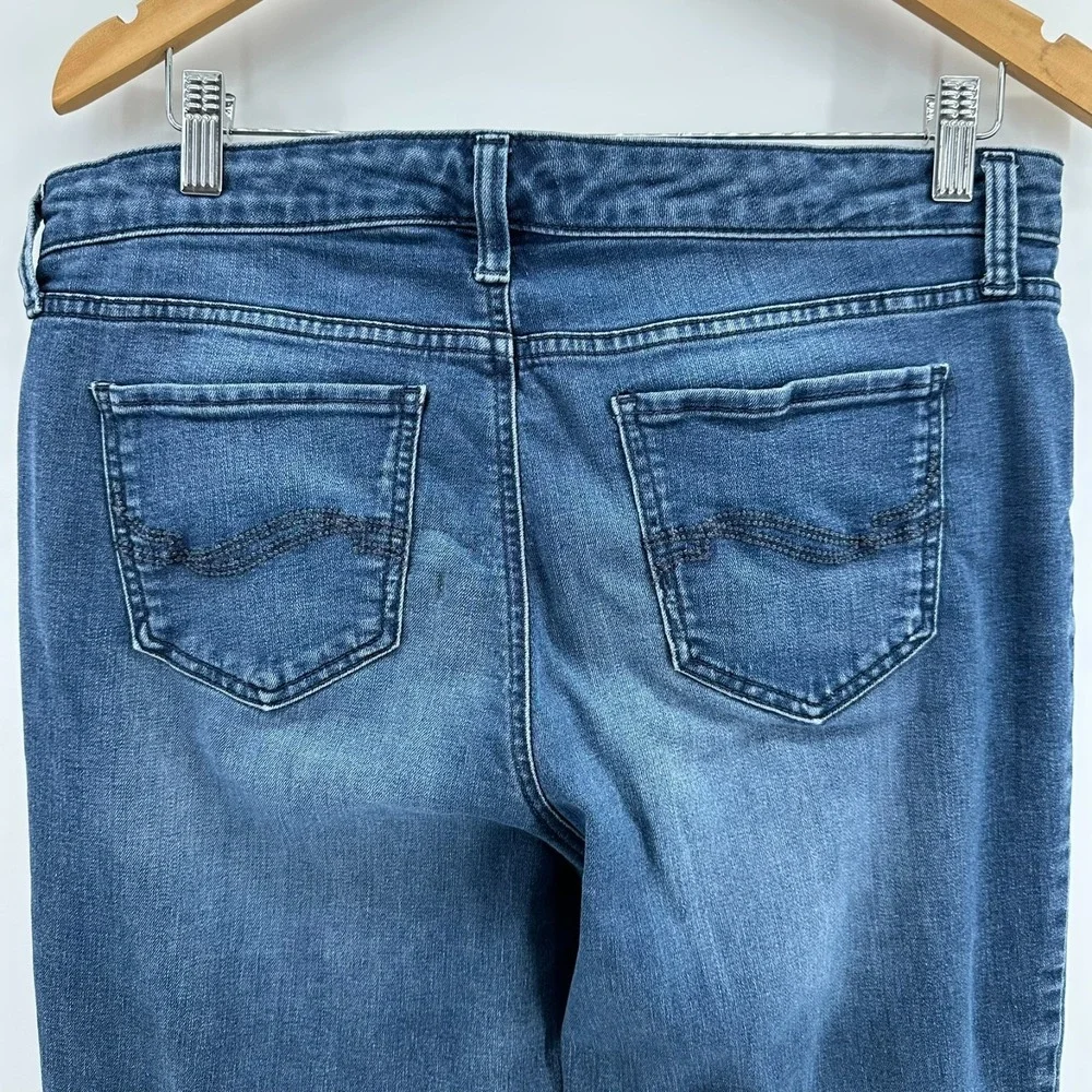 Croft & Barrow Capri Jeans Womens 12 Blue Denim Medium Wash Stretch Comfort